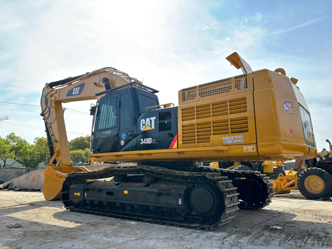 CAT D349 Excavator